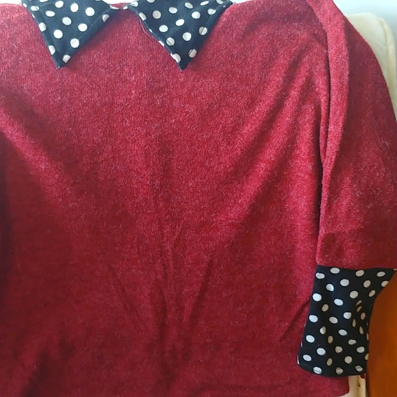 Sweater - Picture 2 of 2